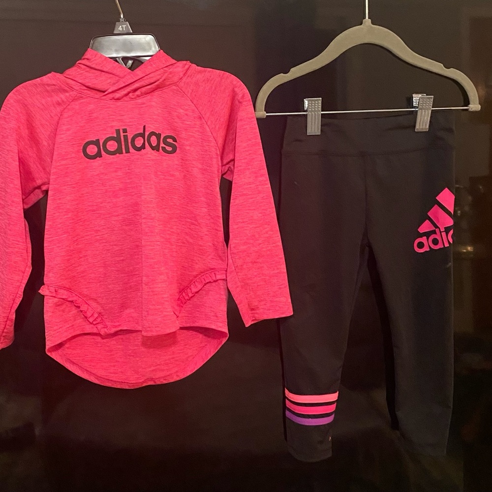 Girls 24 months, ADIDAS, 2 piece outfit. Fits 24 months to 2t.